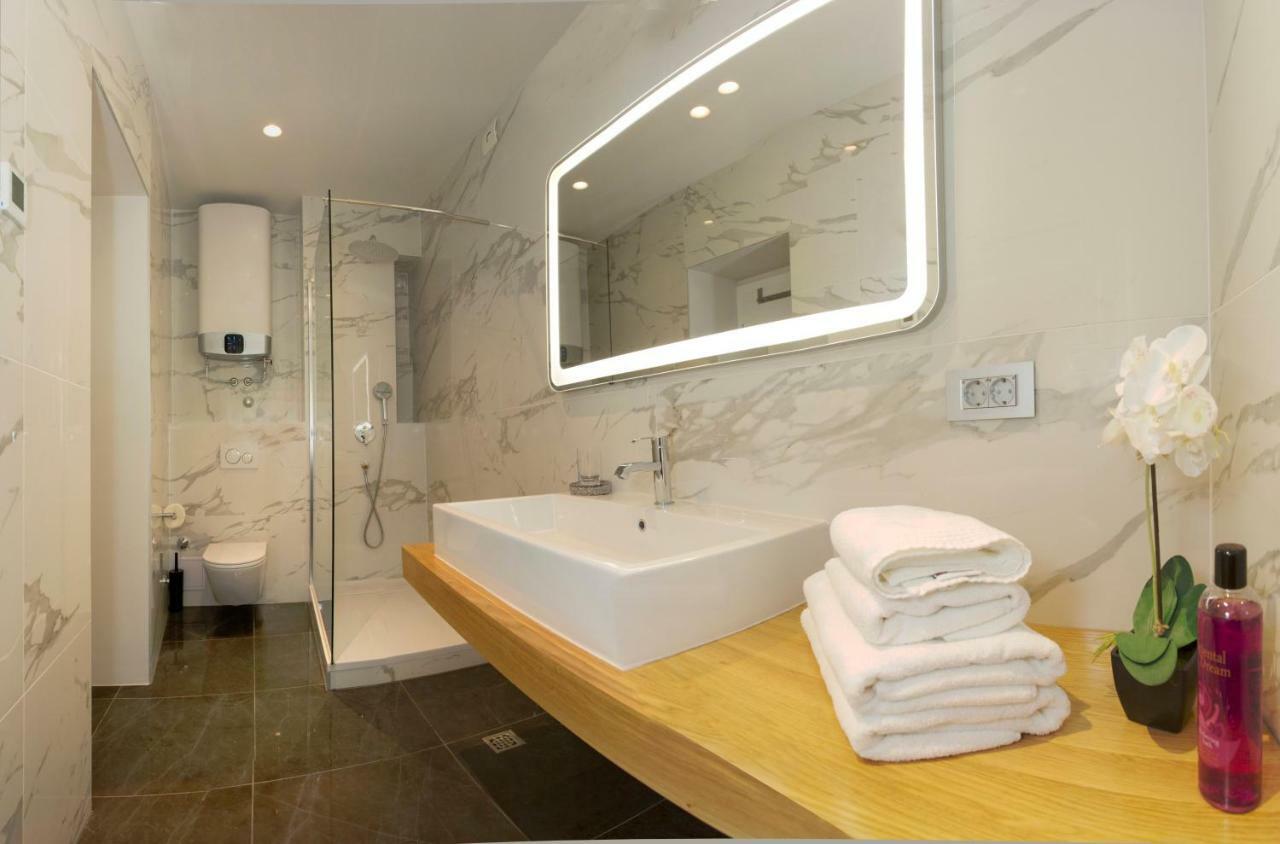 Luxury Rooms Paula 斯普利特 外观 照片